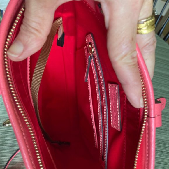 Dooney & Bourke crossbody bucket bag - Picture 8 of 9